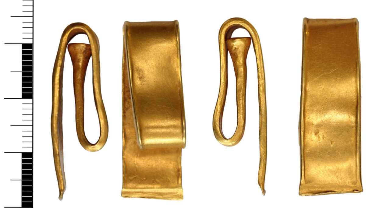 Late Bronze Age Gold Bracelet